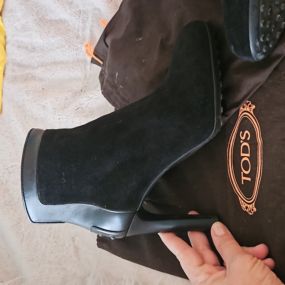 New TODS boots